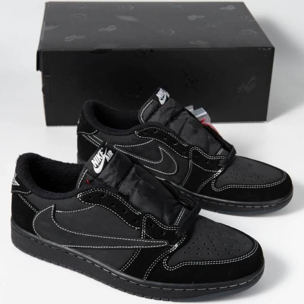 Jordan 1 Retro Low OG SP Travis Scott Black Phantom